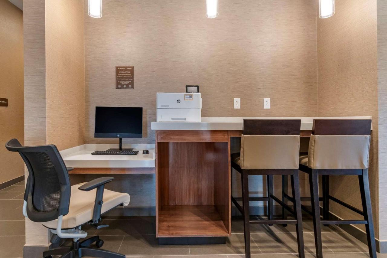 Comfort Suites Camp Hill-Harrisburg West Dış mekan fotoğraf