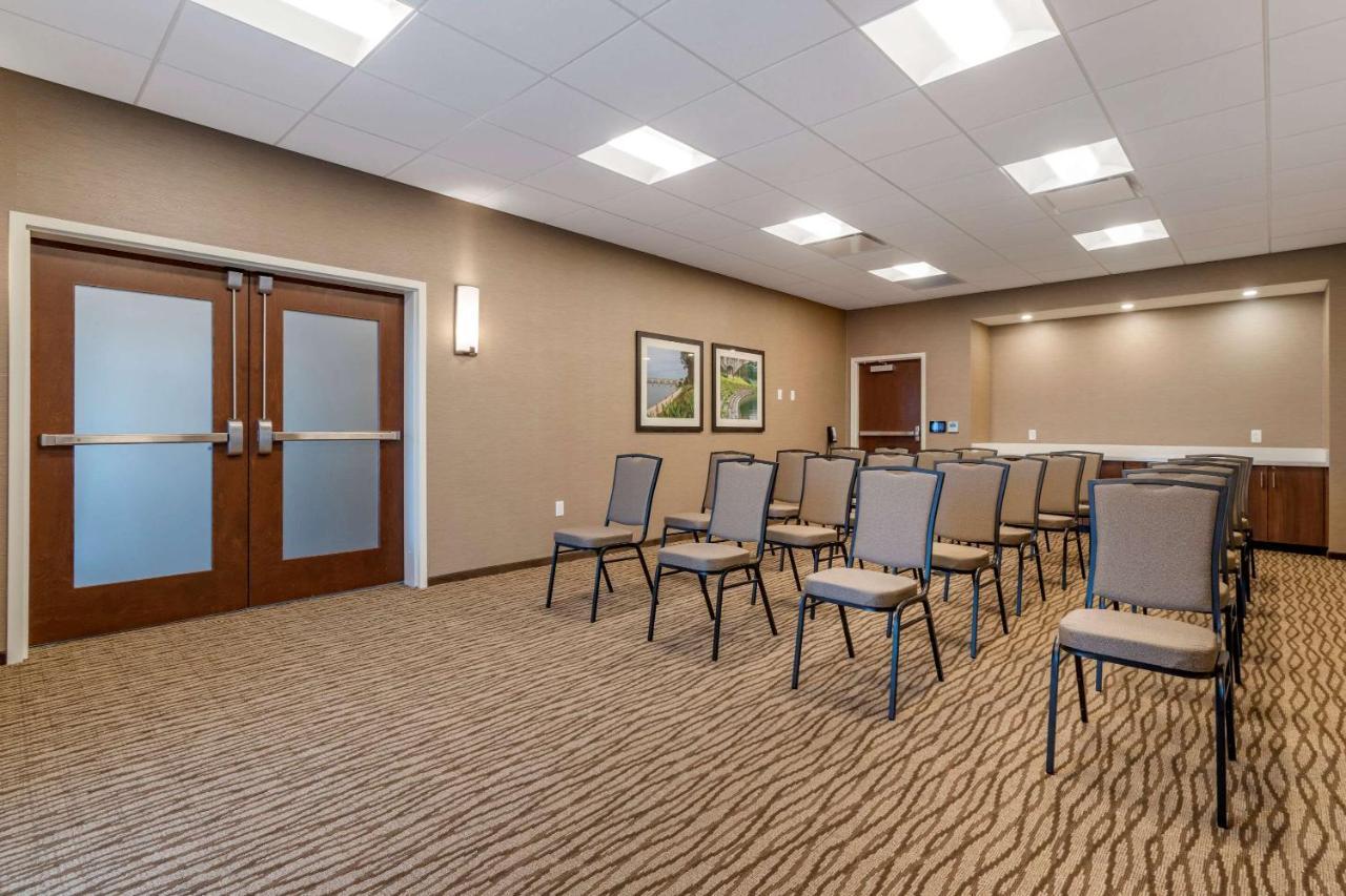 Comfort Suites Camp Hill-Harrisburg West Dış mekan fotoğraf