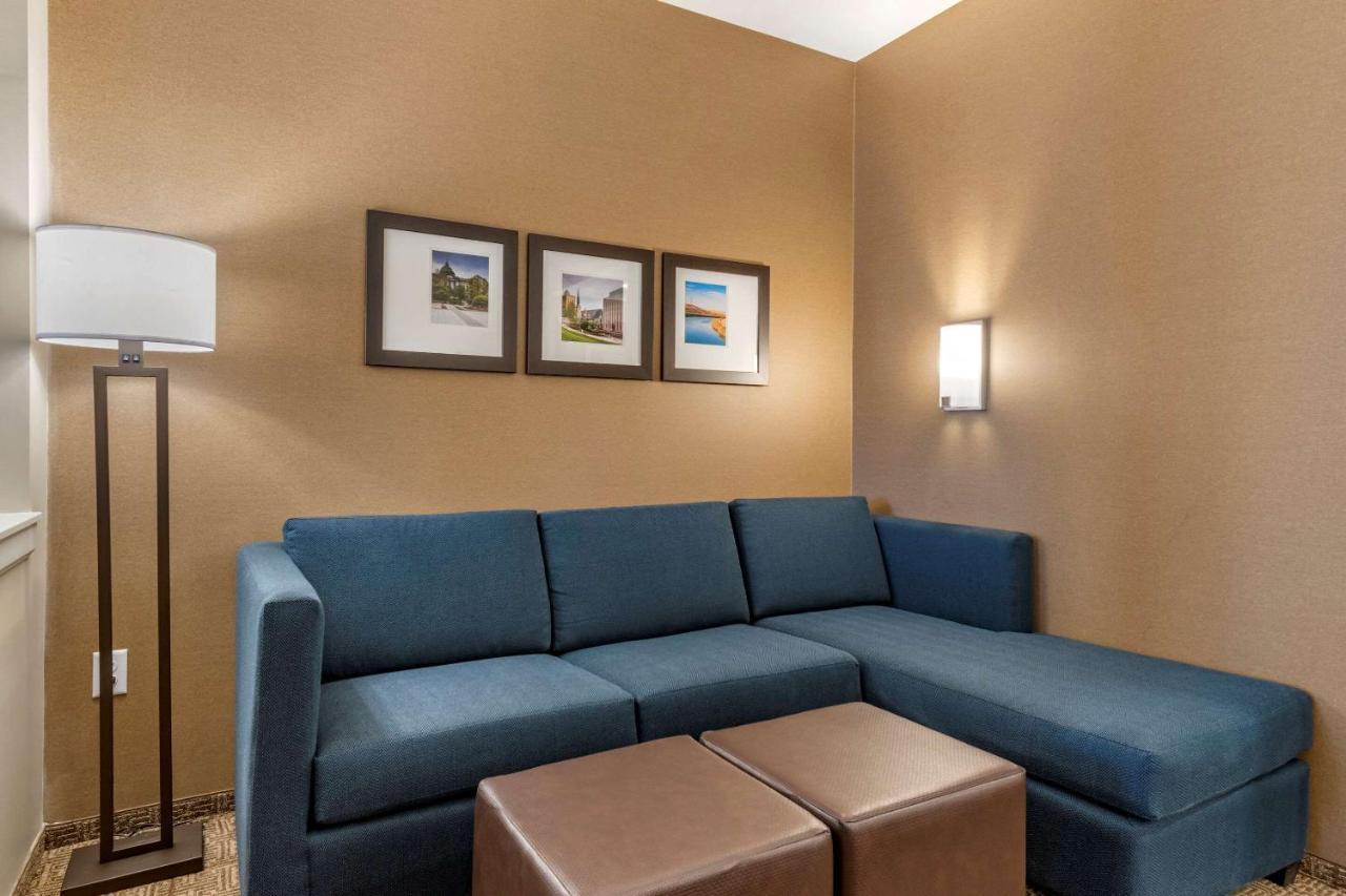 Comfort Suites Camp Hill-Harrisburg West Dış mekan fotoğraf