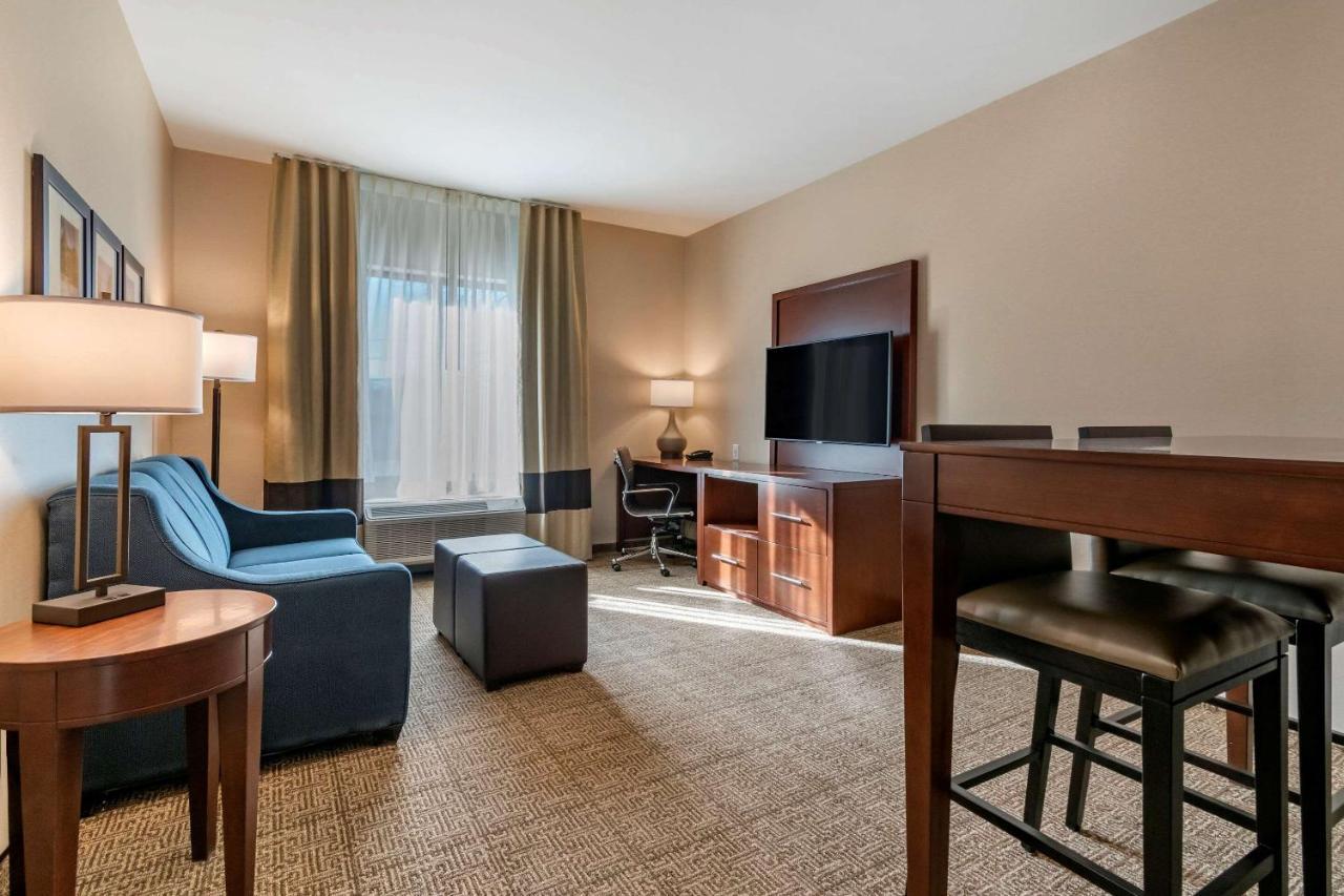 Comfort Suites Camp Hill-Harrisburg West Dış mekan fotoğraf