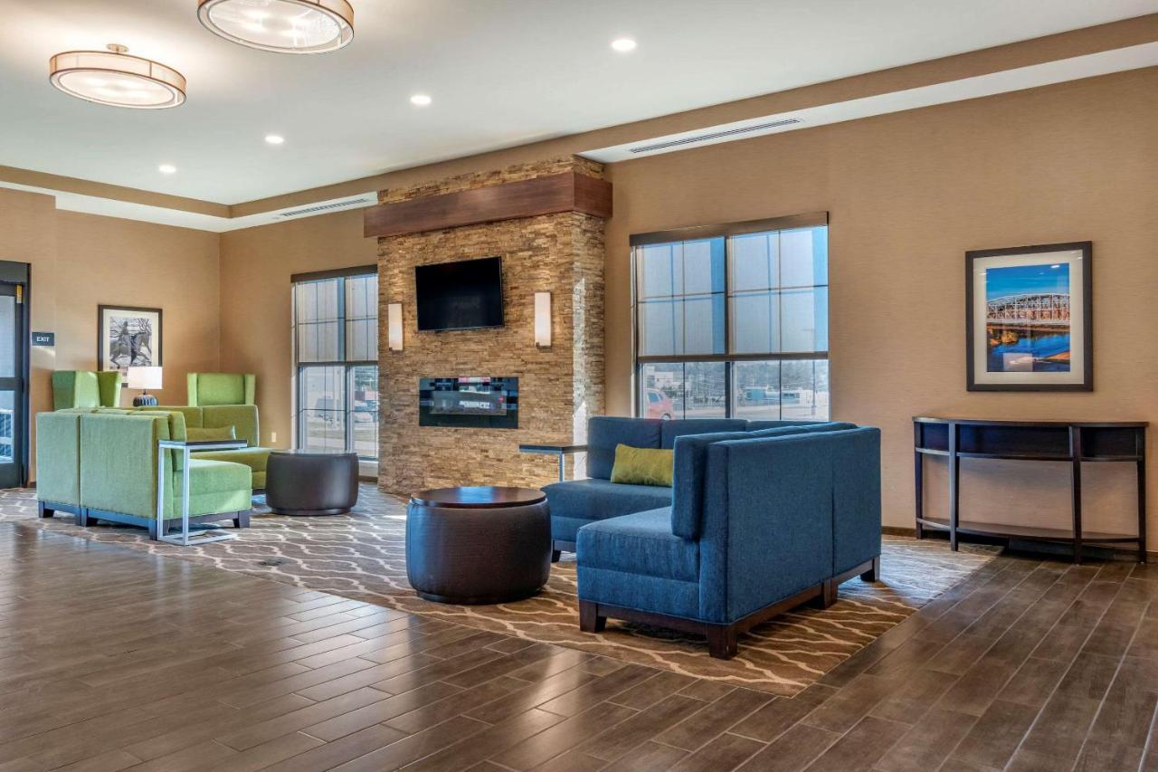 Comfort Suites Camp Hill-Harrisburg West Dış mekan fotoğraf