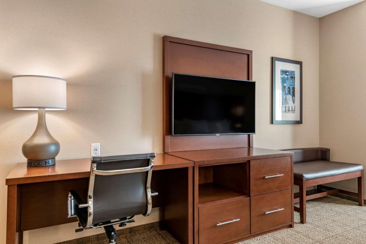Comfort Suites Camp Hill-Harrisburg West Dış mekan fotoğraf